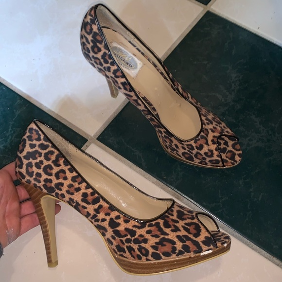 Bolero Leopard Print Peep Toe Heels by Summer Rio 8.5 - Picture 1 of 6